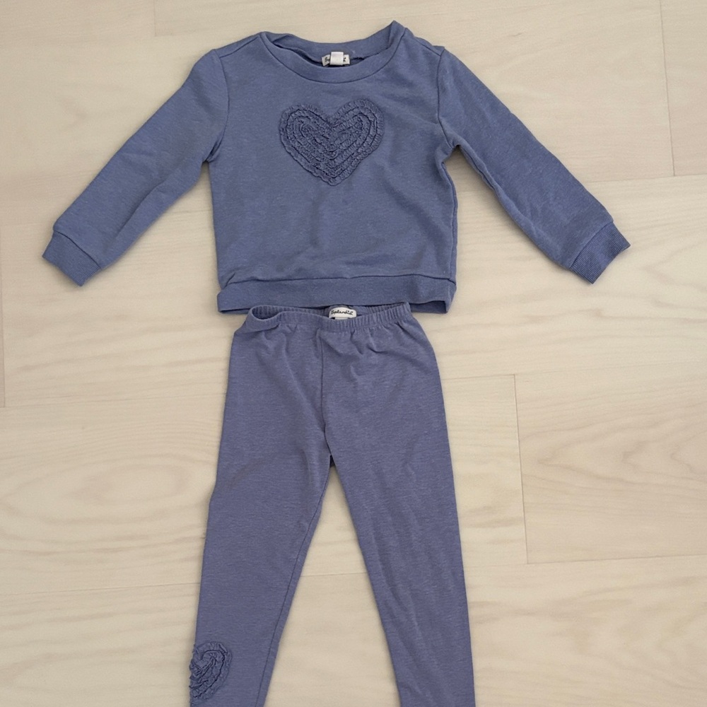 Splendid Heart Embroidered Girls Top and Leggings, 3T